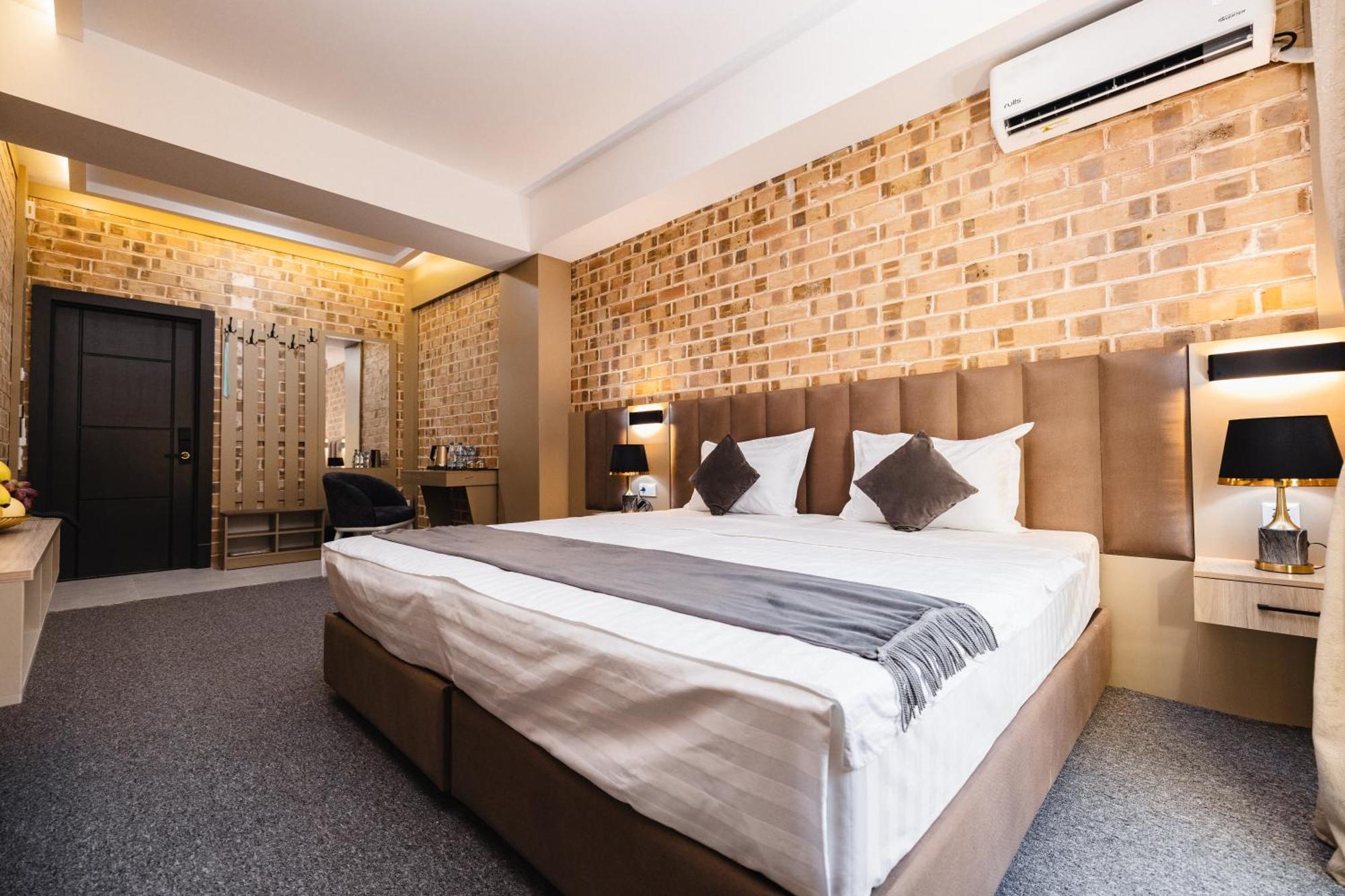 Art Air Hotel Tashkent Exterior photo